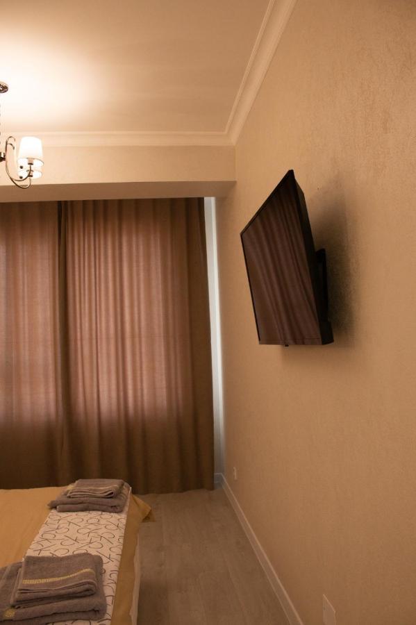 Oasis Premium Class 1Bd Apartment With Living Room Kisinyov Kültér fotó